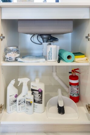 Bathroom amenities