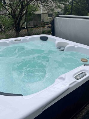 屋外スパ浴槽
