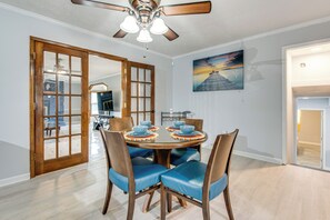 Kitchen | 1st Floor