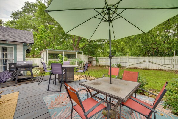 Quitman Vacation Rental | 2BR | 2.5BA | 1,500 Sq Ft | 4 Steps to Enter