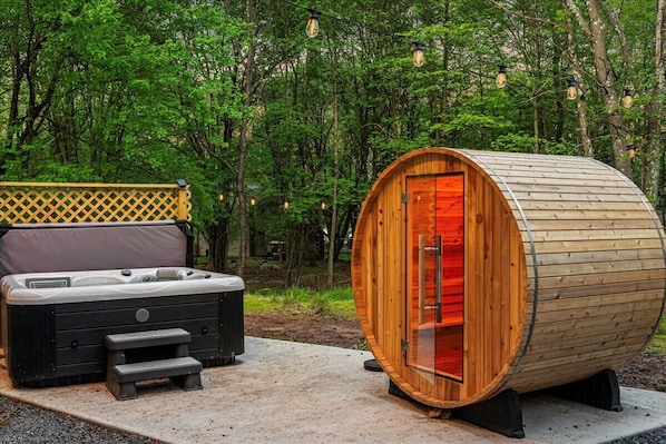 Unwind like never before with your own private hot tub and sauna—perfect for soothing tired muscles and enjoying peaceful mountain evenings.