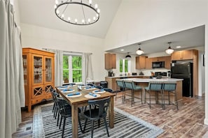 Enjoy the open flow between kitchen and dining, perfect for whipping up meals while staying part of the conversation and fun.