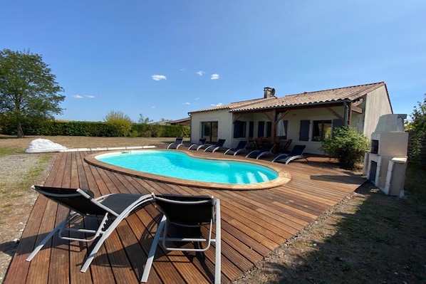 Piscine maison de vacances
