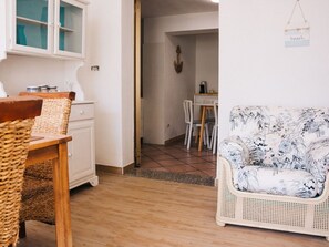 Jardin, Mobilier De Jardin, Recours, Ombre, Loisir, Pelouse, Eco HÎtel, Aménagement Paysager, Tente, Parc