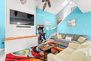 Halcyon Days Living Area