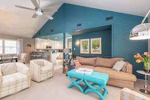 Bright and sunny living room