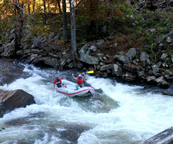 Nantahala River rafting!!