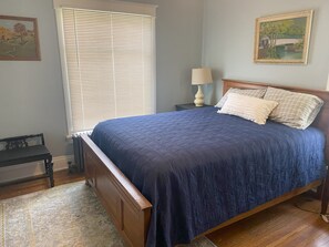 Bedroom #1 - Queen bed.