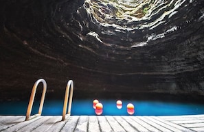 Divers