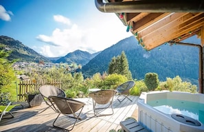 Bain à remous extérieur