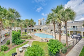 Sunswept Condominiums | Community Amenities