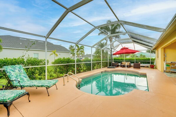 Cape Coral Vacation Rental | 3BR | 2BA | 1 Step Required | 1,674 Sq Ft