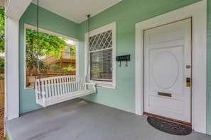Home Exterior | Porch Swing