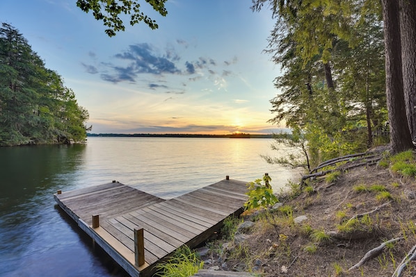 Vassalboro Vacation Rental | 2BR | 1BA | Stairs Required | 1,250 Sq Ft