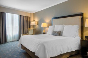 Unit with King size bed