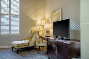In-room amenities