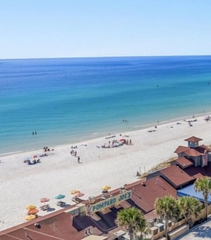 Beach Access At Pompano Joe's