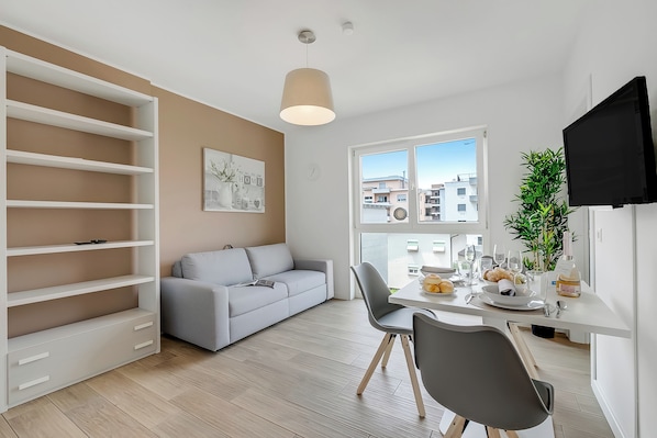 Living and dining room
