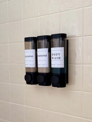 Équipements de salle de bain