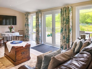 Living area | Ridge View Lodge - Alderneuk Lodges, Dumfries
