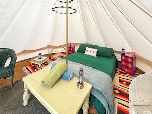 Double bedroom | Water Vole - Moat Farm Glamping, Shadoxhurst, Ashford