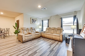 Living Room | Smart TV | Board Games | Video Game Console