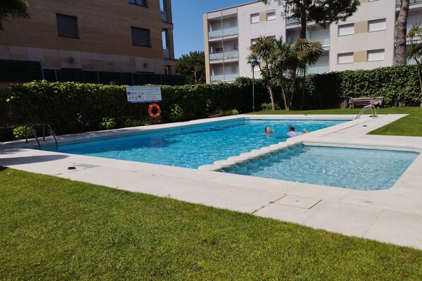 Holiday Home Swimming Pool