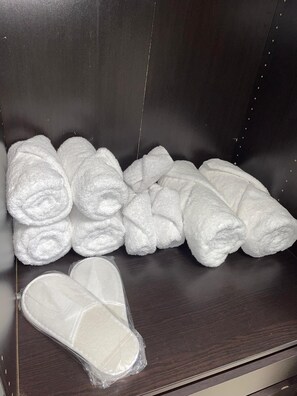 Équipements de salle de bain