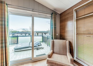 Loxley Lodge Premier - Stratford Upon Avon Lodge Retreat, Snitterfield, Stratford Upon Avon
