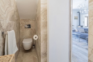 Autumn, Bathroom, Spring, Summer