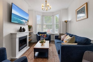Living Room with 55" Smart TV