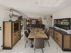 Dining room