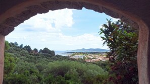 Vue depuis lâhĂ©bergement