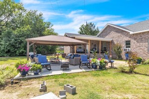 Outdoor Entertaining Area