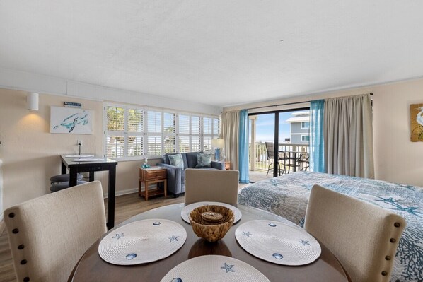 Dolphin View corner unit in the Cedar Cove Condos