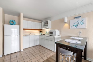 Kitchen with stove top burners (no oven)