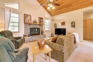Living Room | TV | Electric Fireplace | Single-Story Home