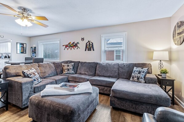 "Been renting for many years. My experience w/ Donna was by far the best." Ben