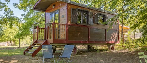 Extérieur