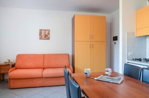 Wohn- und Esszimmer