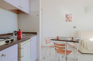 Cuisine et salle Ă manger