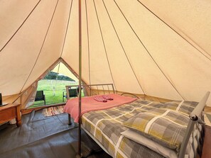 Double bedroom | Tryfan - Pen Cefn Farm, Abergele