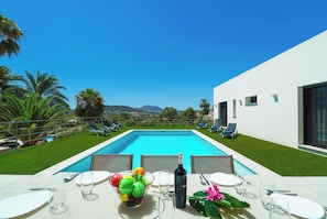 Outdoor dining area