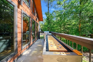 Fire up the BBQ grill and savor delicious meals outdoors — the ideal way to enjoy a beautiful day in Broken Bow.
