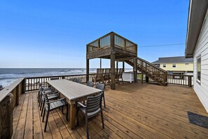 Book today and come relax on the charming porch
