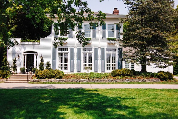 Your beautifully restored 1857 vacation home awaits!