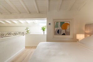 Autumn, Bedroom, Spring, Summer
