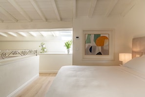 Autumn, Bedroom, Spring, Summer