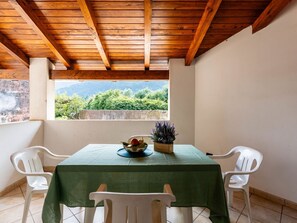 Garden, Outdoor Furniture, Resort, Shade, Leisure, Lawn, Eco Hotel, Landscaping, Tent, Park