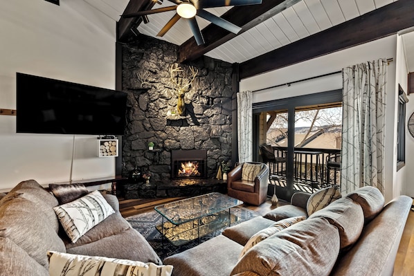 Phoenix 2br 3bath (1)